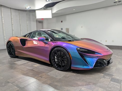 New 2025 McLaren Artura Spider image 25