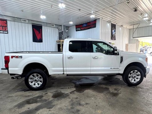 Used 2017 Ford F250 Platinum w/ FX4 Off-Road Package image 26