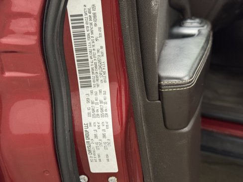 Used 2014 Jeep Cherokee Latitude image 23