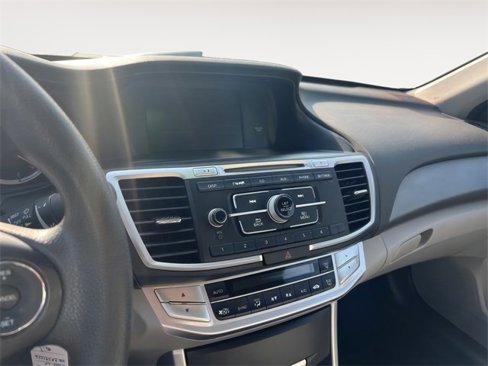Used 2014 Honda Accord LX image 11