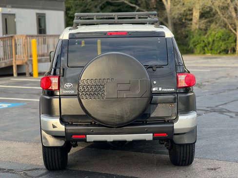 Used 2008 Toyota FJ Cruiser 4WD image 8