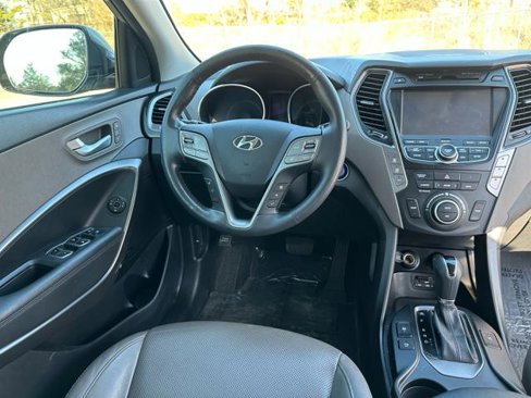 Used 2016 Hyundai Santa Fe Limited w/ Option Group 04 image 12