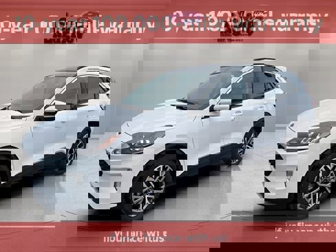 Used 2022 Ford Escape SEL w/ Technology Package image 3
