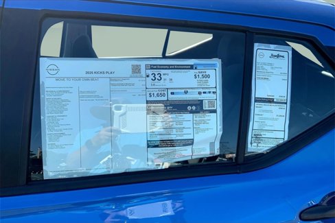 New 2025 Nissan Kicks Play S image 15