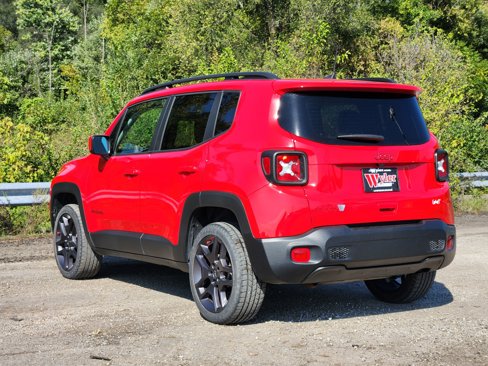 Used 2022 Jeep Renegade Latitude w/ Sun/Sound Group image 12