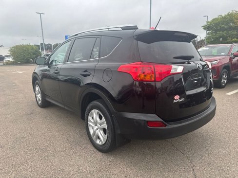 Used 2015 Toyota RAV4 LE image 5