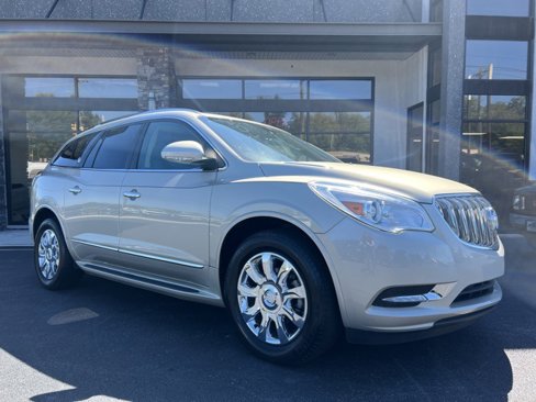 Used 2016 Buick Enclave Premium image 18