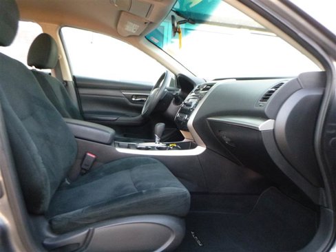 Used 2015 Nissan Altima 2.5 S w/ Power Driver Seat Package image 8