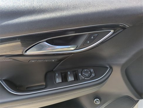 Certified 2022 Buick Envision Essence w/ Sport Touring Package image 23