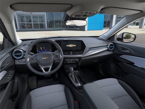 New 2026 Chevrolet Trax LT w/ Sunroof Package image 15