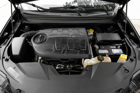 Used 2021 Jeep Cherokee Limited w/ Elite Package image 7