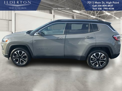 Used 2022 Jeep Compass Limited image 9