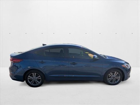 Used 2018 Hyundai Elantra SEL image 4