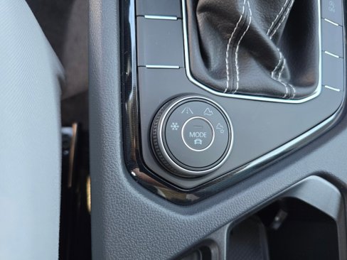 New 2025 Volkswagen Taos S image 35