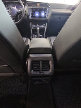 Used 2019 Volkswagen Tiguan SEL image 27