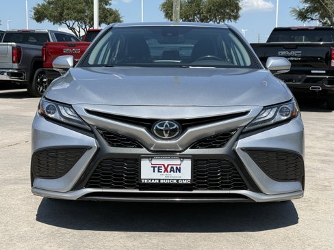 Used 2023 Toyota Camry XSE image 10