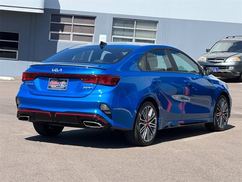 Used 2023 Kia Forte GT image 3