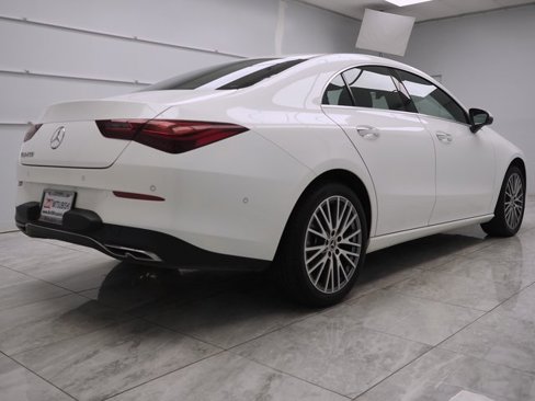 Used 2025 Mercedes-Benz CLA 250 image 7
