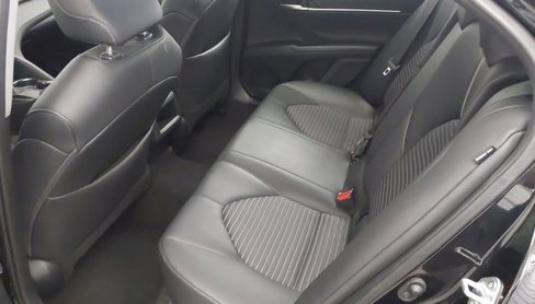 Used 2024 Toyota Camry SE image 14