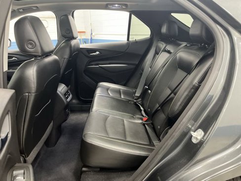 Used 2021 Chevrolet Equinox LT image 30