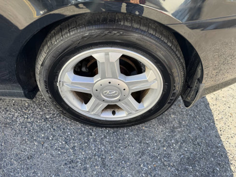 Used 2003 Hyundai Tiburon GT image 29