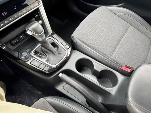 Used 2023 Kia Seltos Nightfall Edition image 25