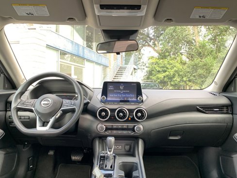 Used 2024 Nissan Sentra SV image 31