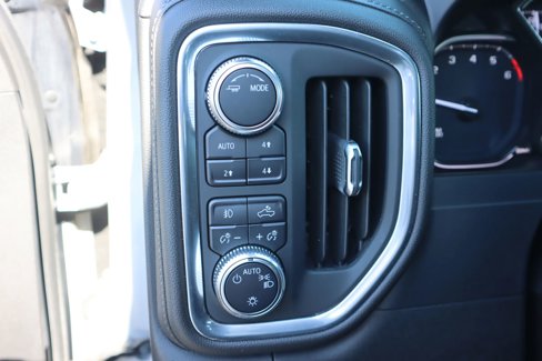 Used 2021 GMC Sierra 1500 Elevation w/ Preferred Package image 11
