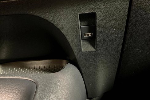 Used 2022 Toyota Corolla LE image 32