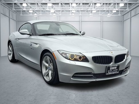 Used 2012 BMW Z4 sDrive28i image 3