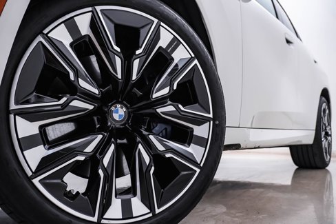 Used 2025 BMW X3 M50 w/ Premium Package image 5