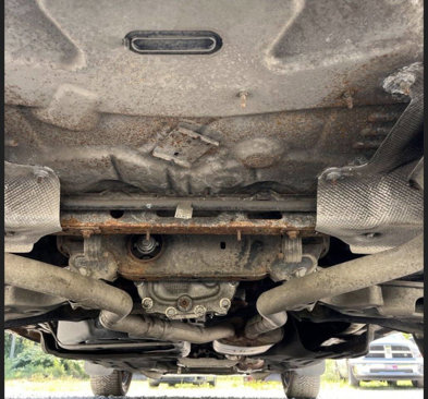 Used 2021 Ford Explorer XLT image 25