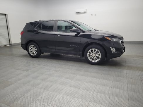 Used 2020 Chevrolet Equinox LS w/ LPO, Cargo Package image 11