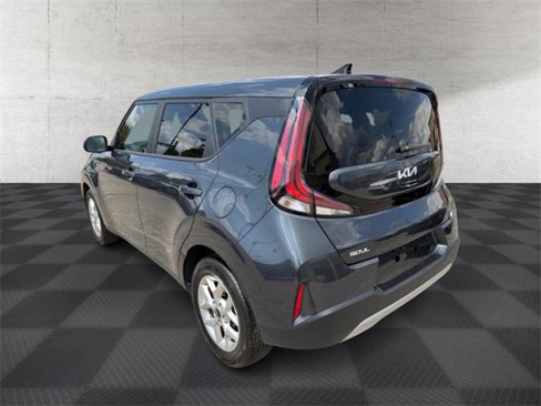 Used 2024 Kia Soul LX w/ LX Technology Package image 5