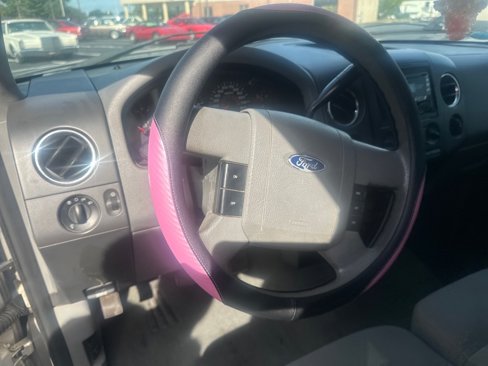 Used 2007 Ford F150 XLT image 14