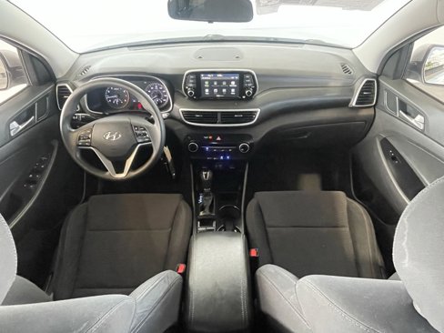 Used 2020 Hyundai Tucson SE image 8