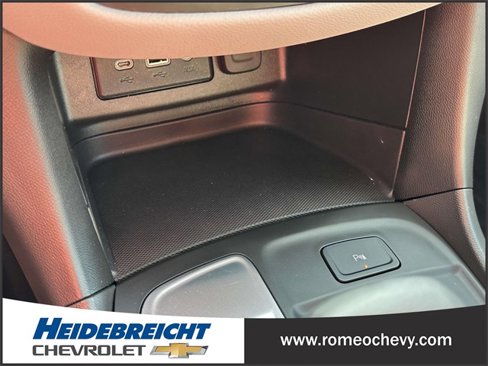Used 2022 Chevrolet Equinox LT image 29
