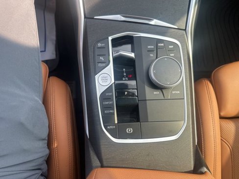 Used 2023 BMW 330i xDrive Sedan w/ Premium Package image 24