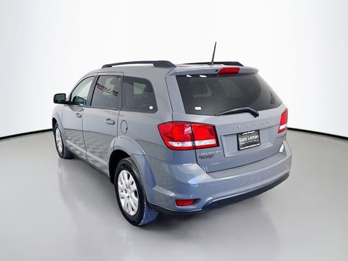 Used 2019 Dodge Journey SE image 5