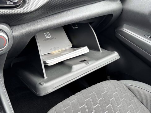 Certified 2023 Nissan Kicks SV image 33