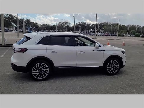 Used 2019 Lincoln Nautilus Reserve image 35