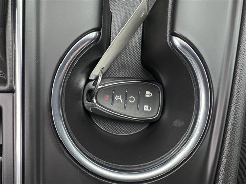 Used 2023 Chevrolet Equinox LT image 17