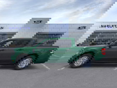 New 2025 Ford Maverick XL image 3