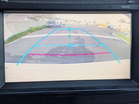 Used 2014 Toyota Corolla LE image 4