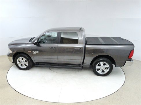 Used 2019 RAM 1500 Big Horn image 16