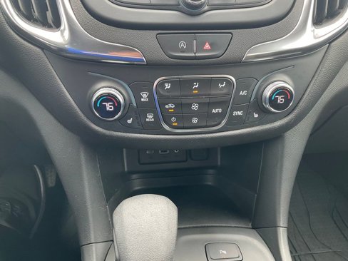 Used 2023 Chevrolet Equinox LT image 7