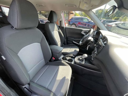 Certified 2024 Kia Soul LX w/ Option Group 015 image 14