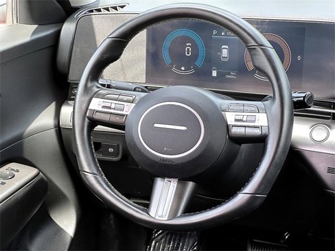 Used 2025 Hyundai Kona SEL image 29