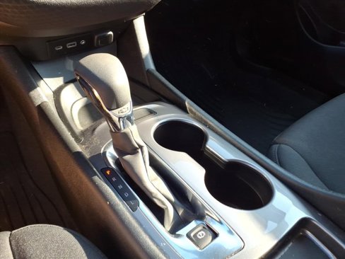 Used 2025 Chevrolet Malibu LS image 15