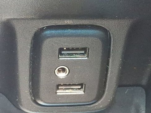Used 2017 Chevrolet Bolt LT image 24